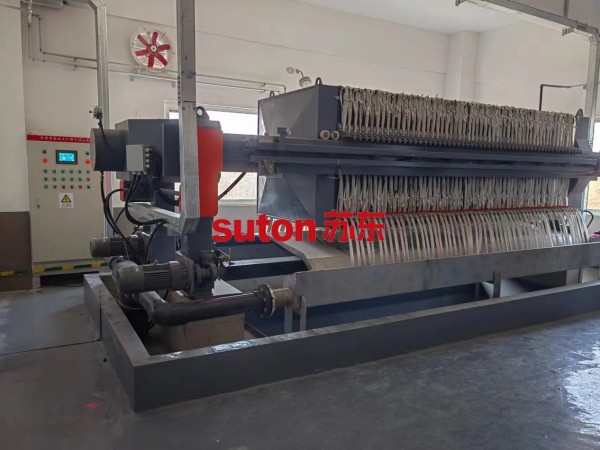 壓濾機-隔膜壓濾機-板框壓濾機-江蘇蘇東化工機械有限公司 壓濾機-隔膜壓濾機-板框壓濾機-江蘇蘇東化工機械有限公司